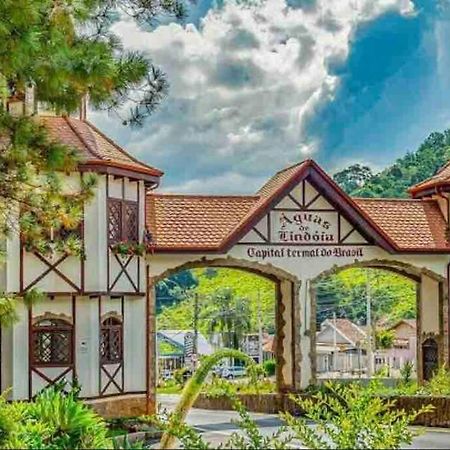 Casa Com Piscina Em Condominio Fechado Águas de Lindóia Esterno foto